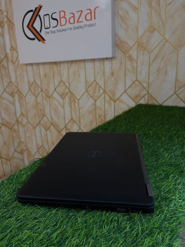Dell Latitude E7270 | 8GB RAM | 256GB SSD | Core i5 6th Generation | 6300U Core i5 2.4GHz | LED DISPLAY 12.5″ HD  | Intel HD Graphics 520 | Window 10