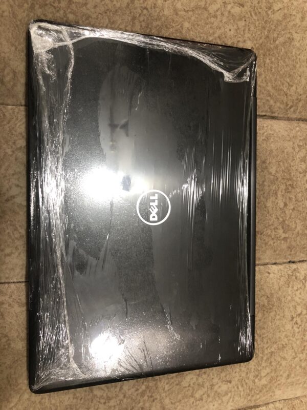 Dell Latitude 5480 | 8GB RAM 256GB SSD | Core i5 7th Generation | Blacklight keyboard | Intel HD Graphics 620 | 14″ Display | Window 10 |
