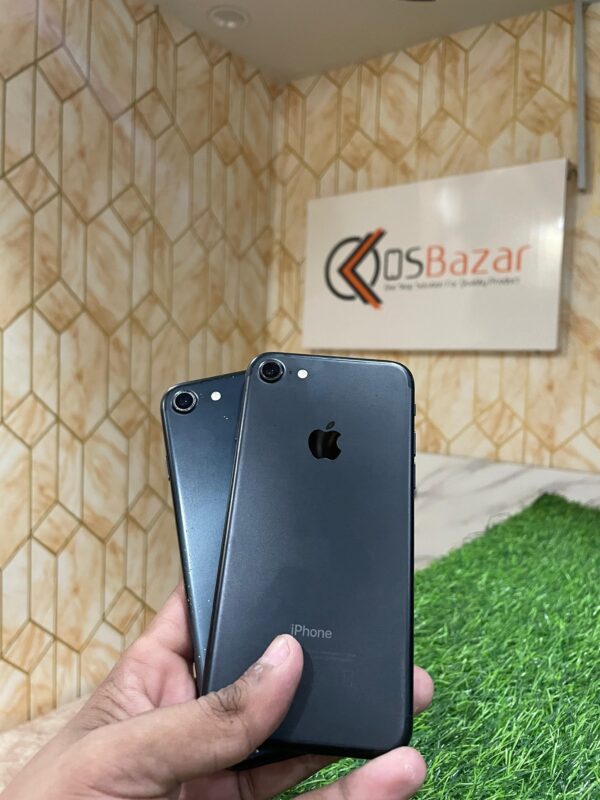 Apple | iPhone 7 | 32GB Storage | 1GB RAM | Apple A10 Fusion chip | 1,960 mAh battery | Battery Health 85%+ | 12MP Camera | NON PTA Approved (bypass) | Used | Mobile Phone